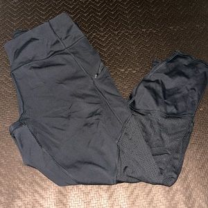 Athleta Capri pants